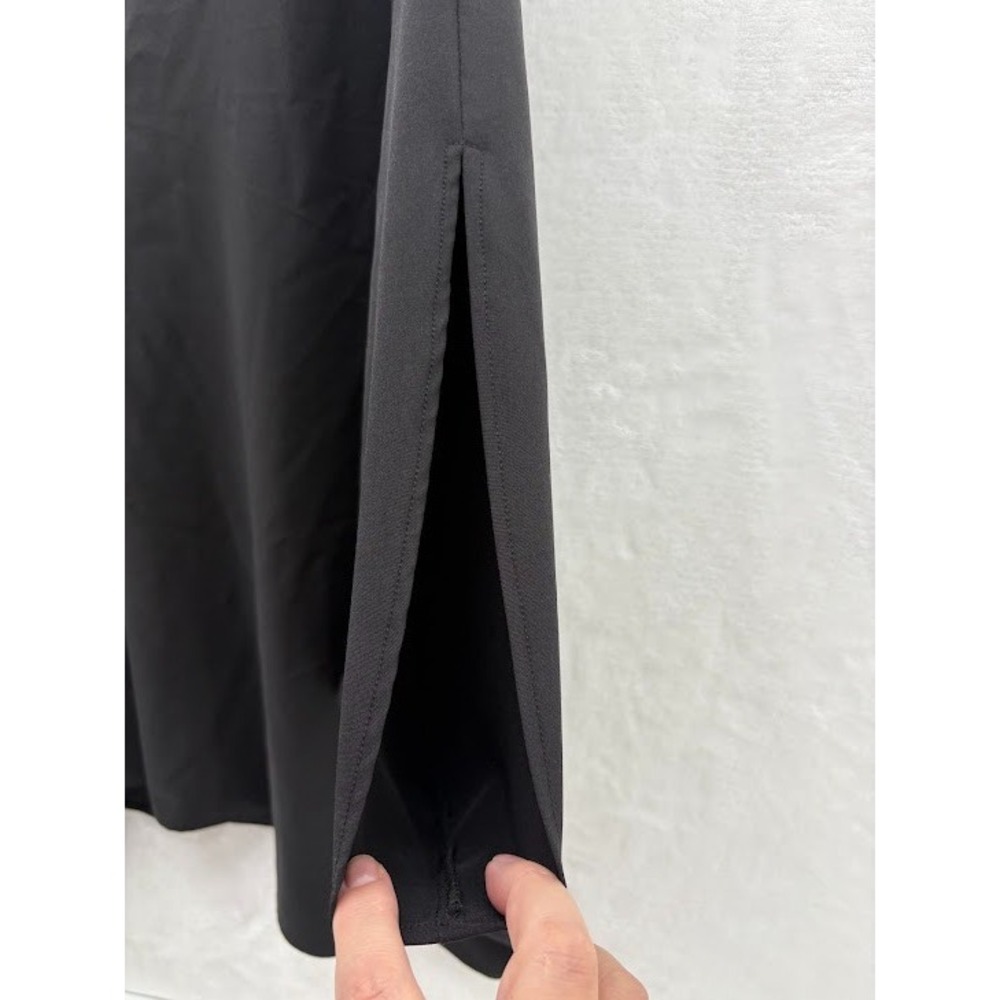 Andree by Unit Women's Size M/L Black Tunic Top Peek a Boo Sleeves NWT - Picture 2 of 7